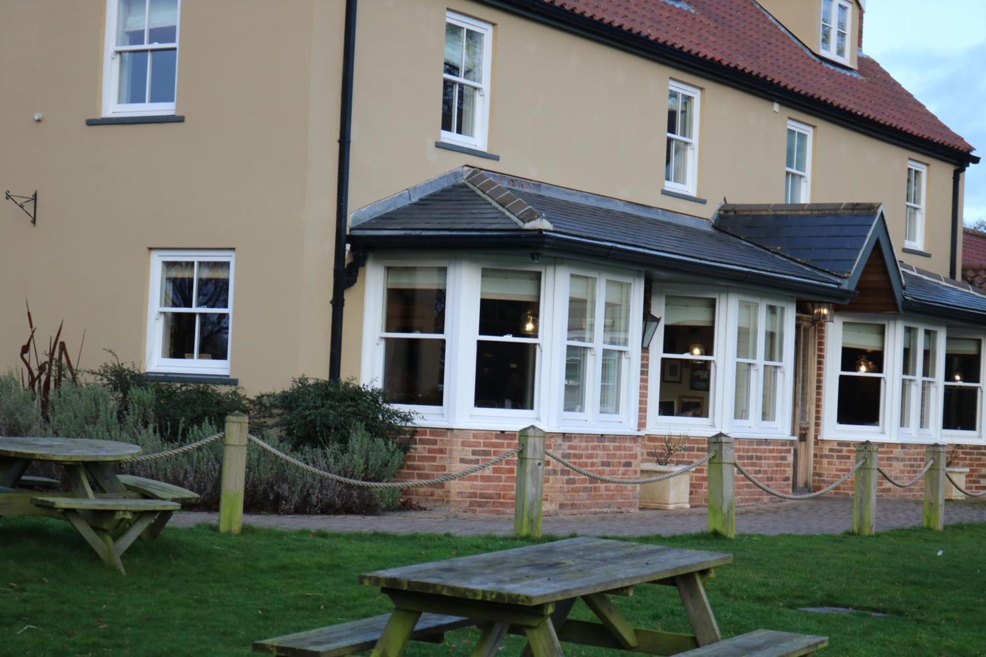 Вилла Hectors House Ormesby Saint Michael Экстерьер фото
